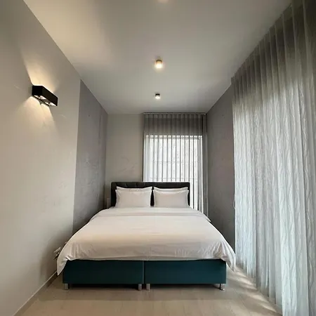 Odeska Astoria Fontan Apartman *